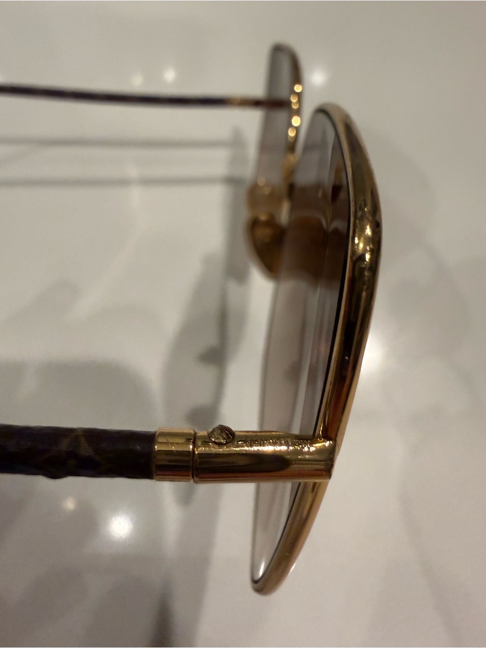 Louis Vuitton Women's Square Sunglasses in Gold and Brown like new $675 retail - Picture 8 of 9